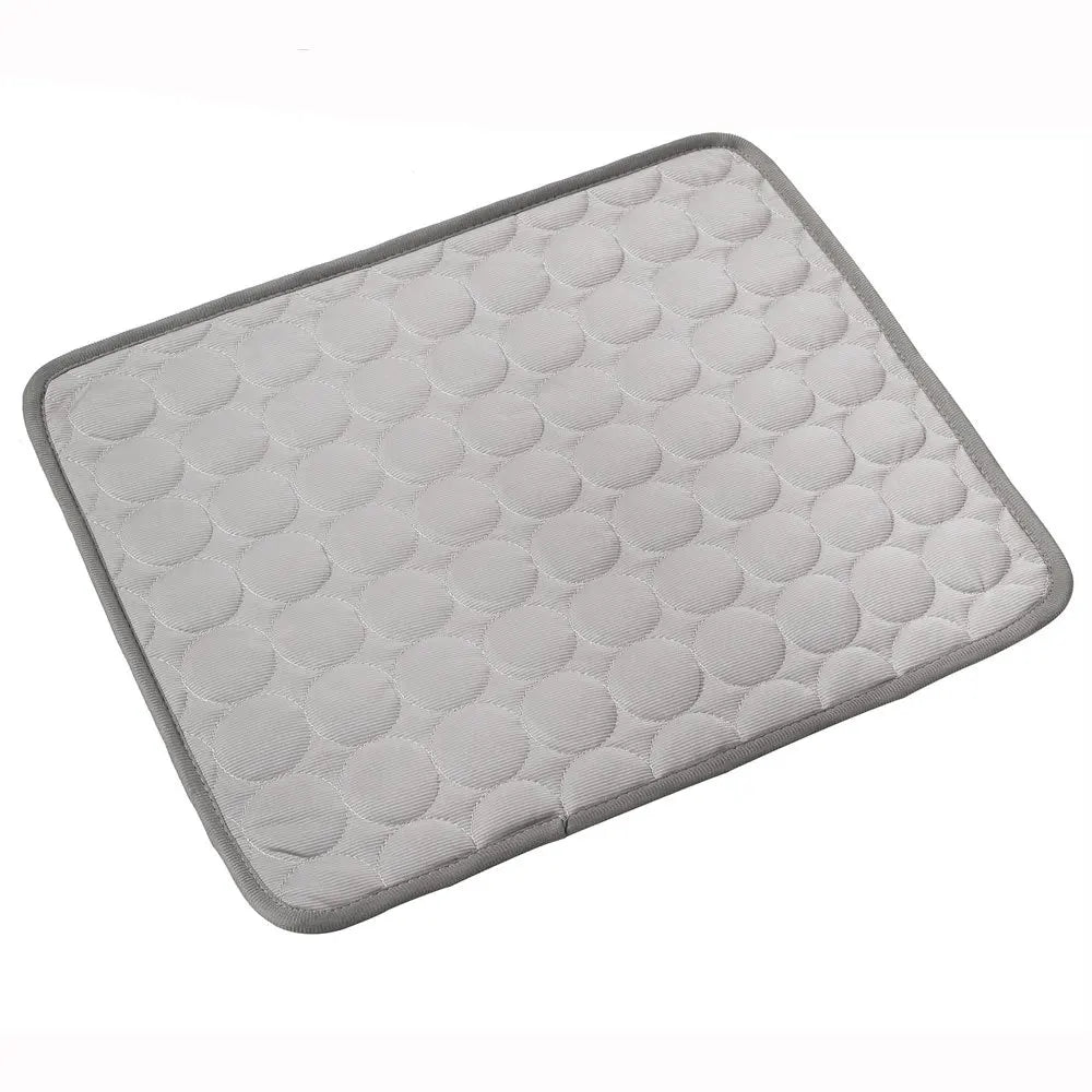 SafeSummer™ Pressure-Activated Gel Cooling Mat for Dogs