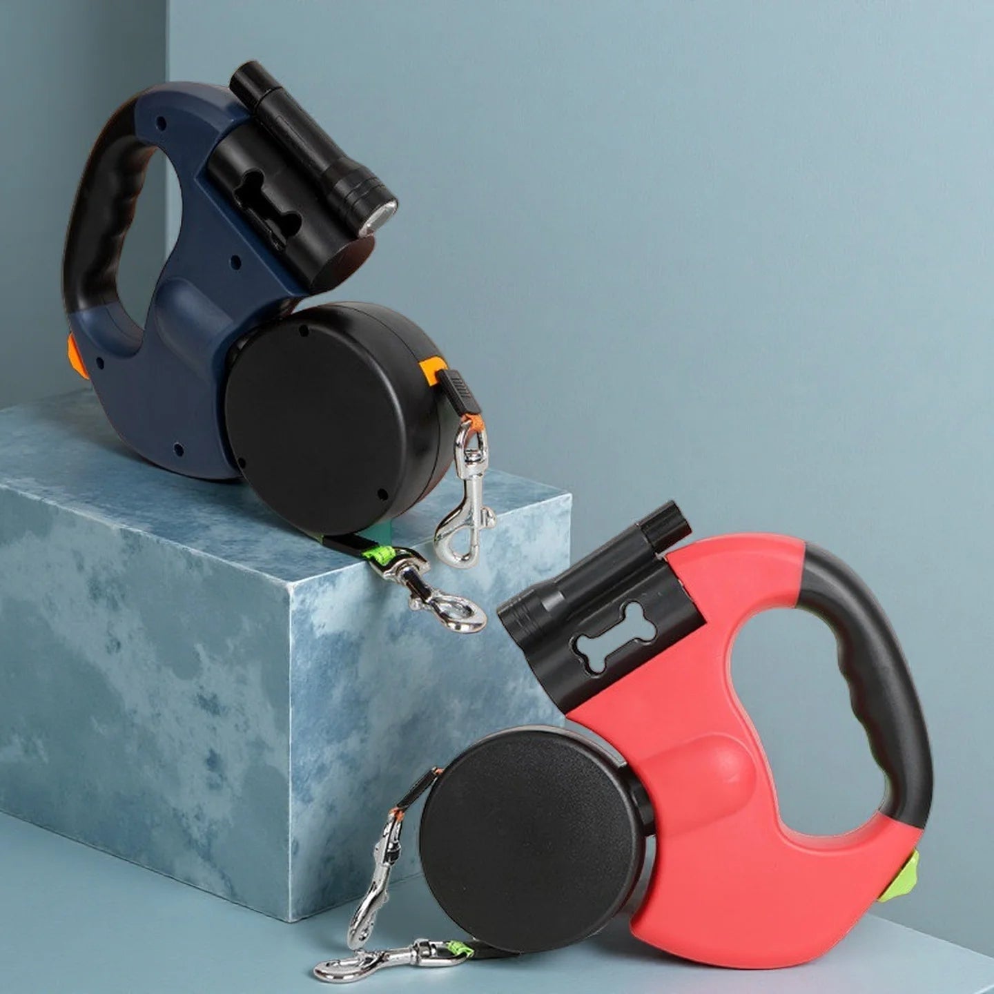 DuoWalk™ 360° Retractable Dual Dog Leash with LED