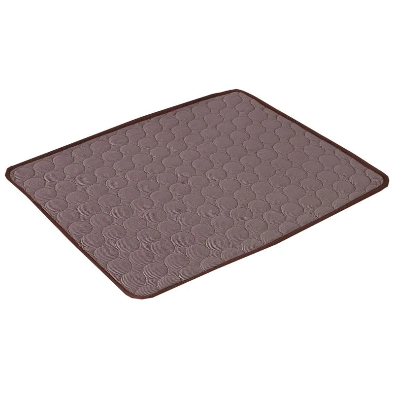 SafeSummer™ Pressure-Activated Gel Cooling Mat for Dogs